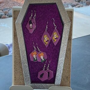 Hocus-pocus earring set